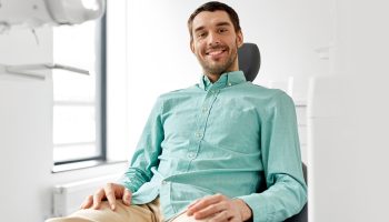9 Signs You May Need Dental Implants